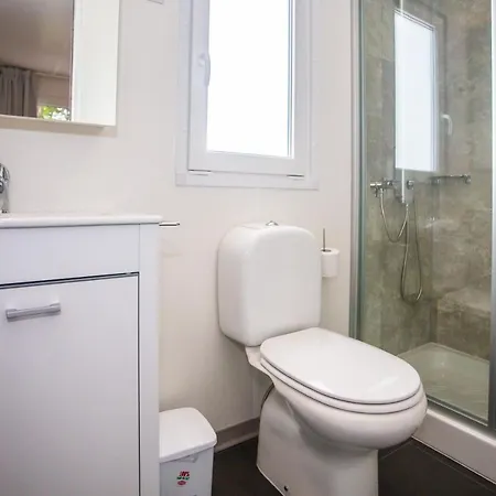 Кемпинг Cherry Premium Jade Mobile Homes Zelena Laguna *