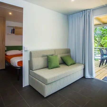 Cherry Premium Jade Mobile Homes Zelena Laguna